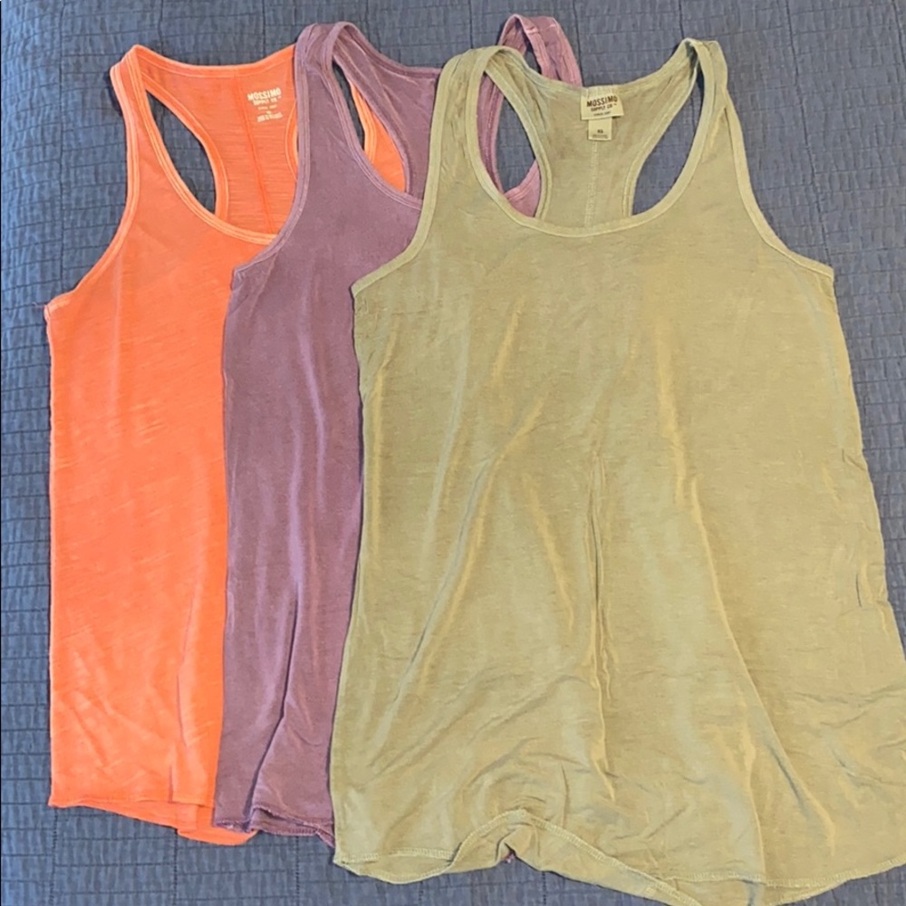 Pack of three long racerback tank tops